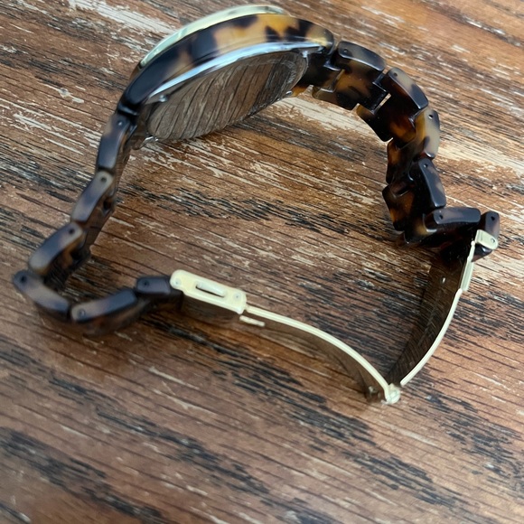 Fossil Watch - Picture 4 of 4